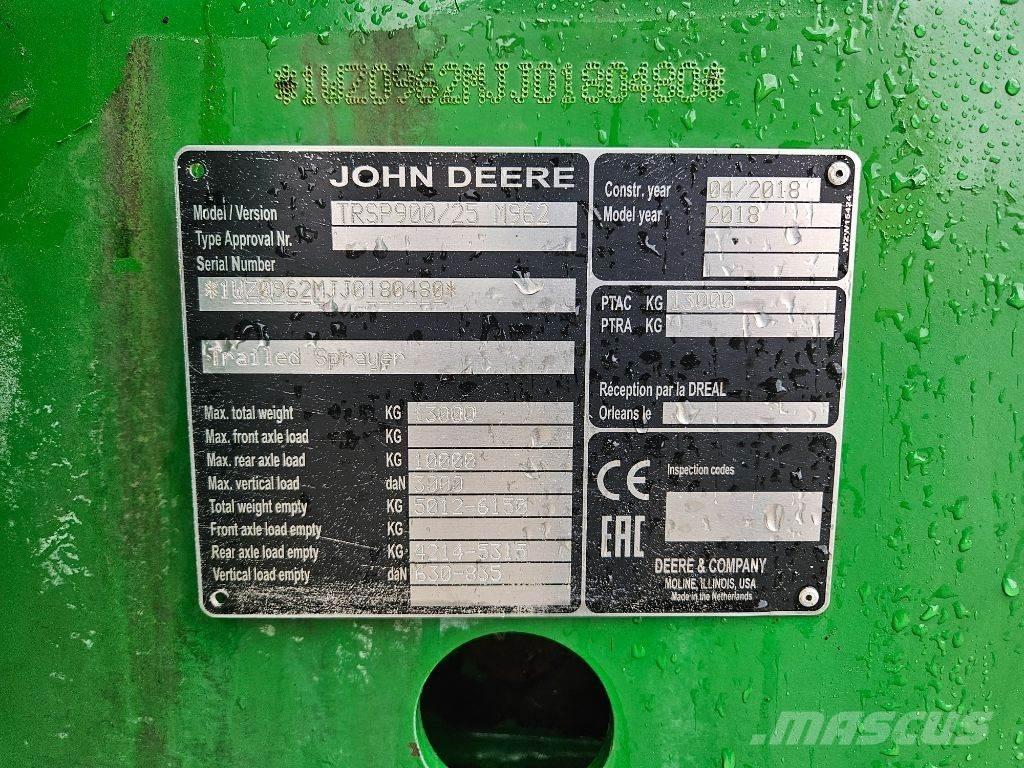 John Deere M692i Dragna sprutor