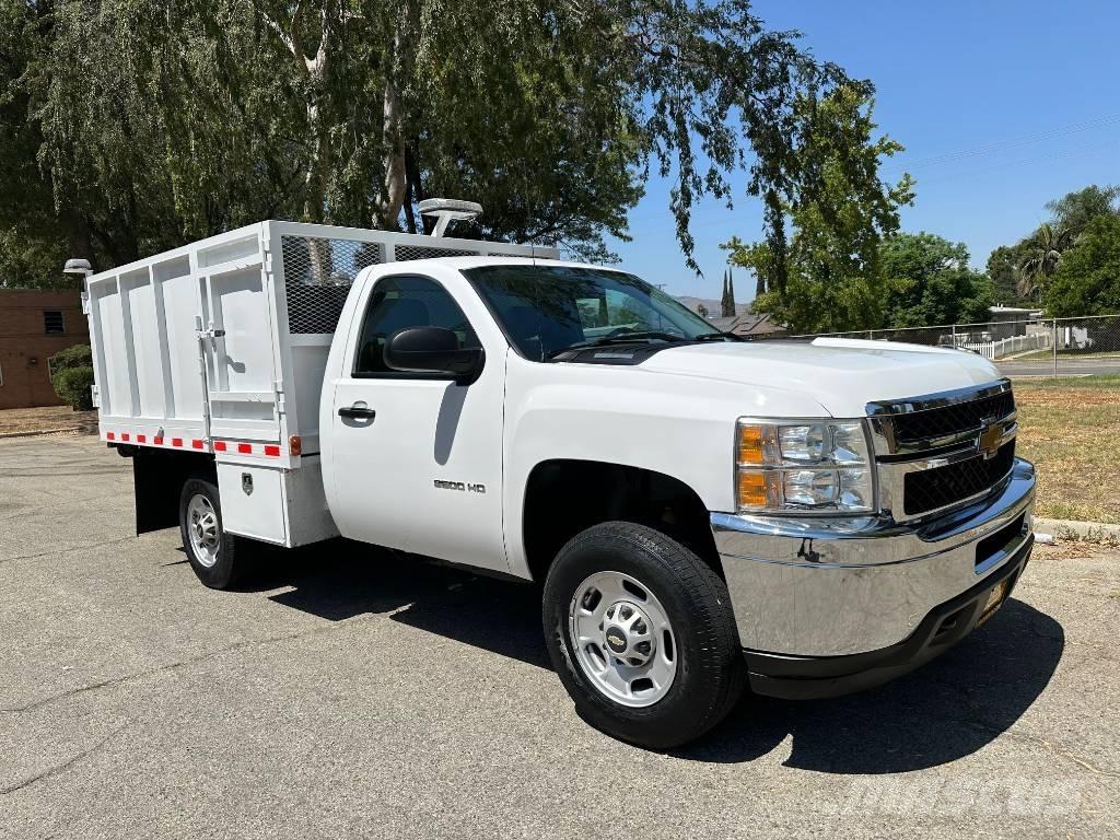 Chevrolet 2500 HD Flakbilar/Pickuper
