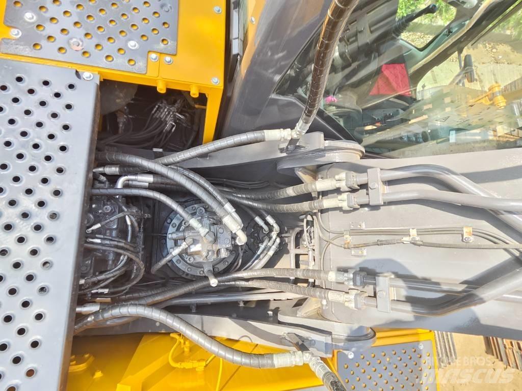 Volvo EC 250 D L Bandgrävare