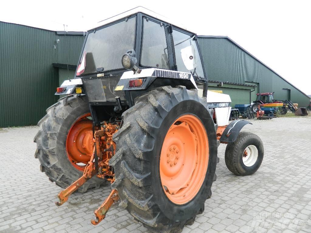 Case IH 1690 Traktorer