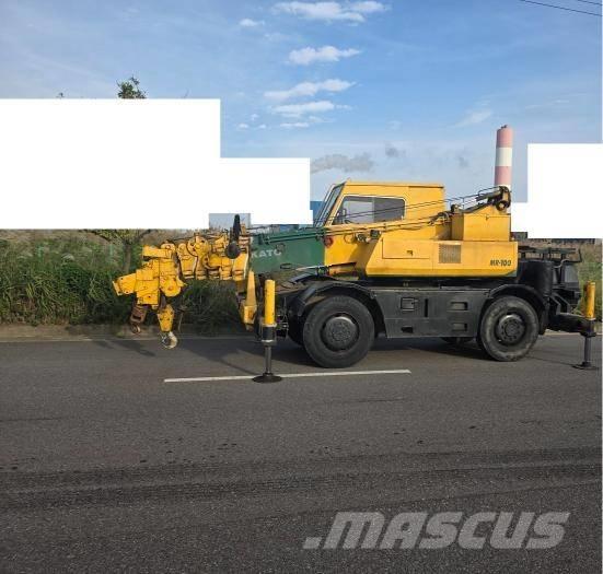 Kato MR 100 Terrängkranar (Grov terräng)