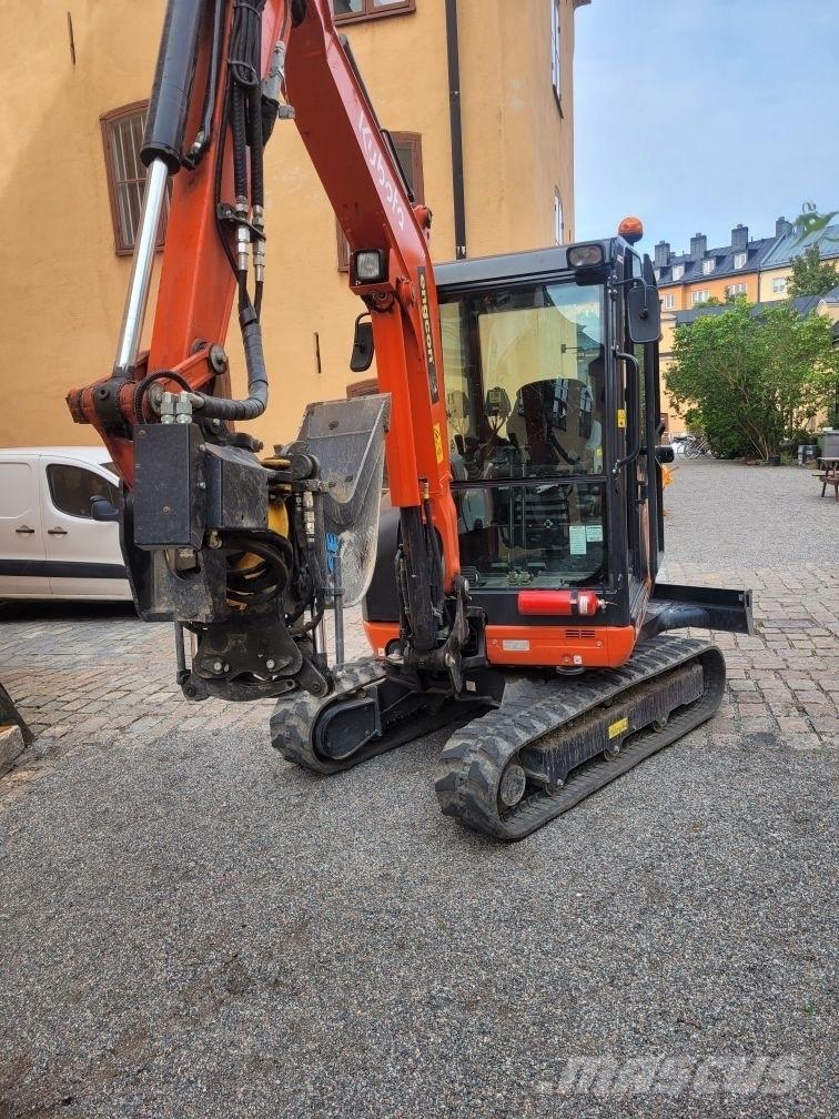 Kubota KX 027 Minigrävare < 7t