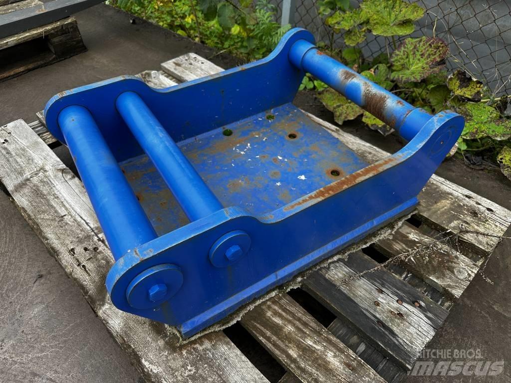  S60/S70 Kombifäste Redskapsfäste/ adaptrar