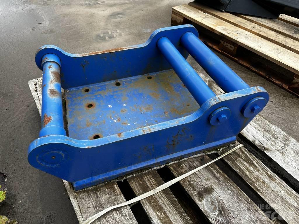  S60/S70 Kombifäste Redskapsfäste/ adaptrar