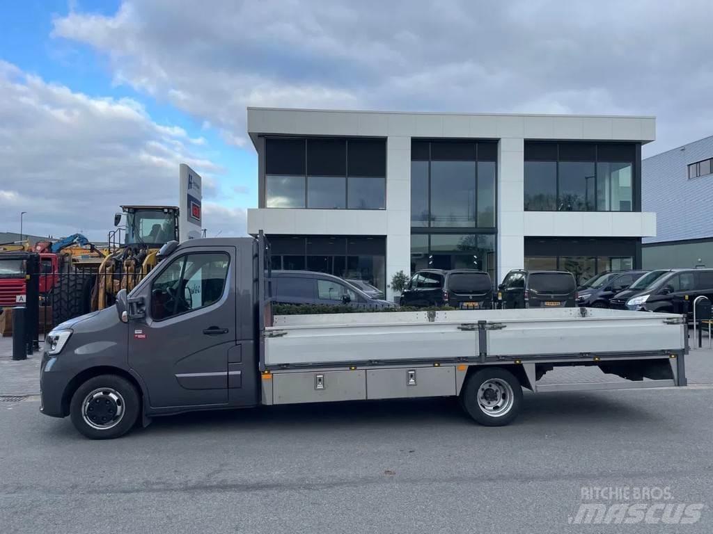 Renault Master Övriga bilar