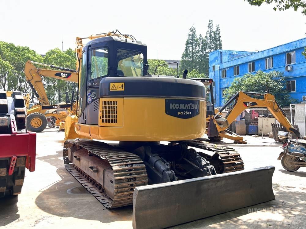 Komatsu PC 128 Bandgrävare