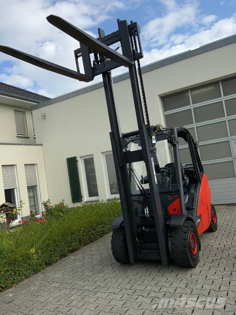 Linde H35T-02 Gasolmotviktstruckar