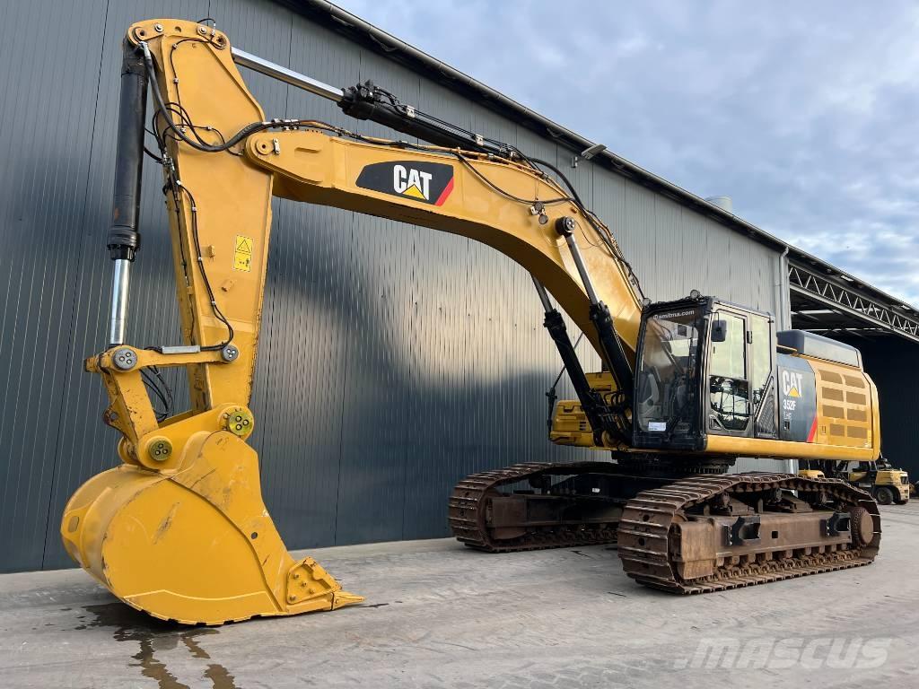 CAT 352FL ME Bandgrävare
