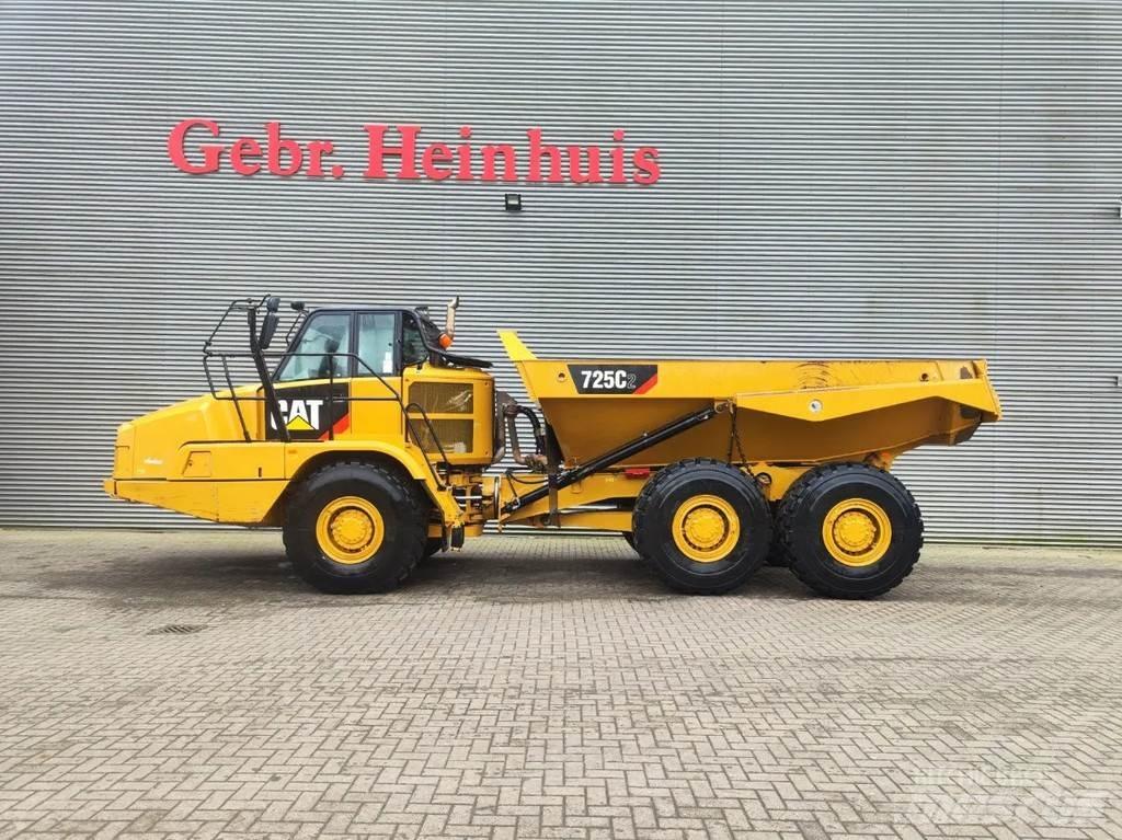 CAT 725 C2 6x6 Midjestyrd dumper