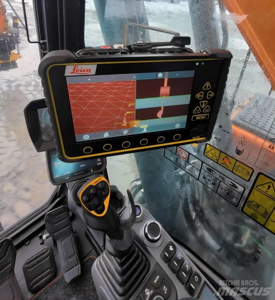 Develon DX 300 LC-7 Bandgrävare