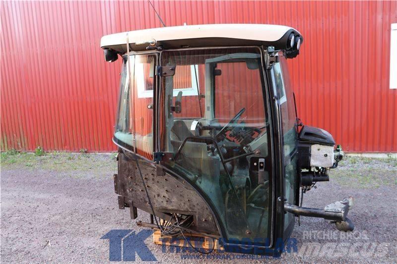 CLAAS 840 Hytter och interiör