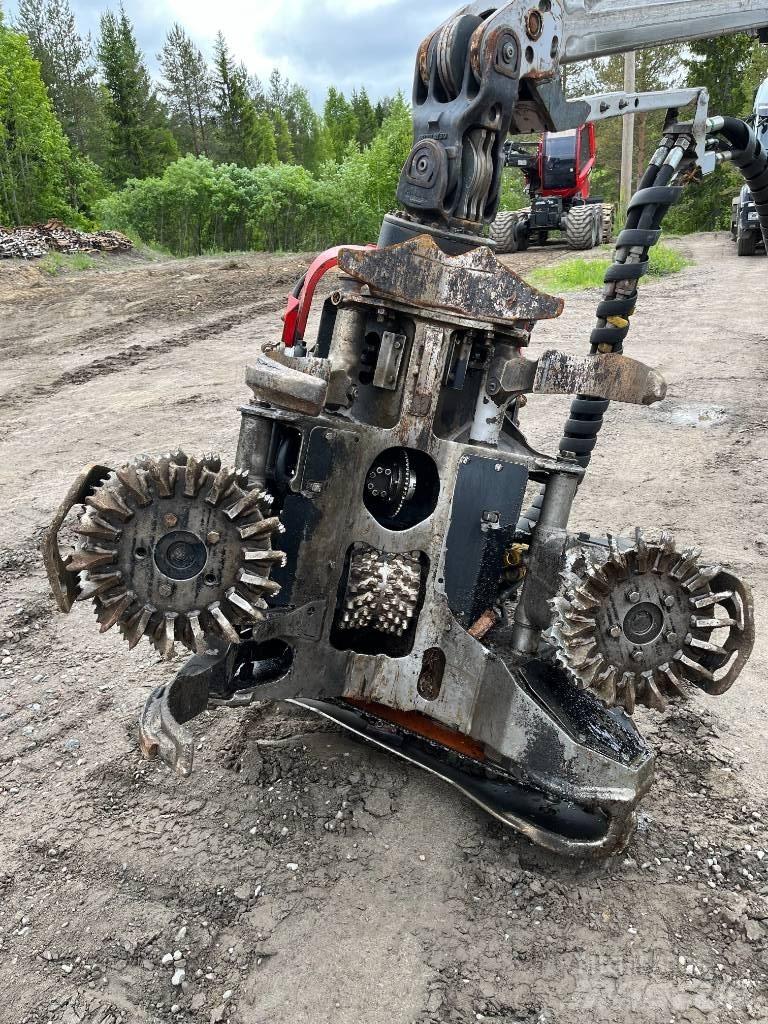 Komatsu 901 Skördare