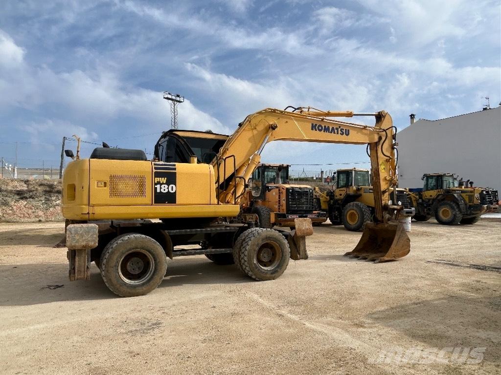 Komatsu PW 180 Hjulgrävare
