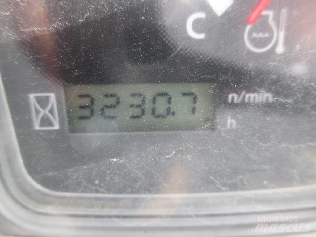 Kubota U 27-4 Minigrävare < 7t