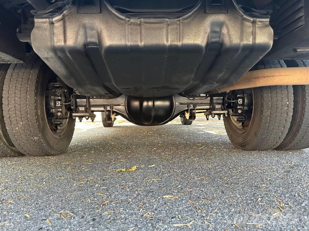 Ford F 550 SD Plogbilar
