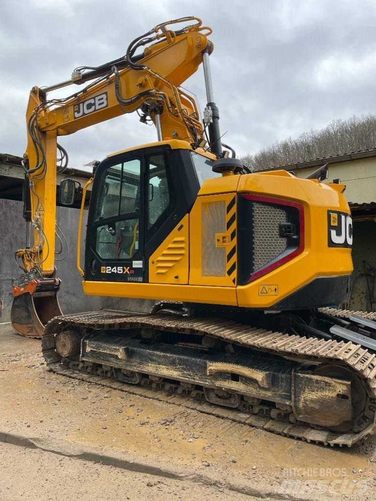 JCB 245 XR Bandgrävare