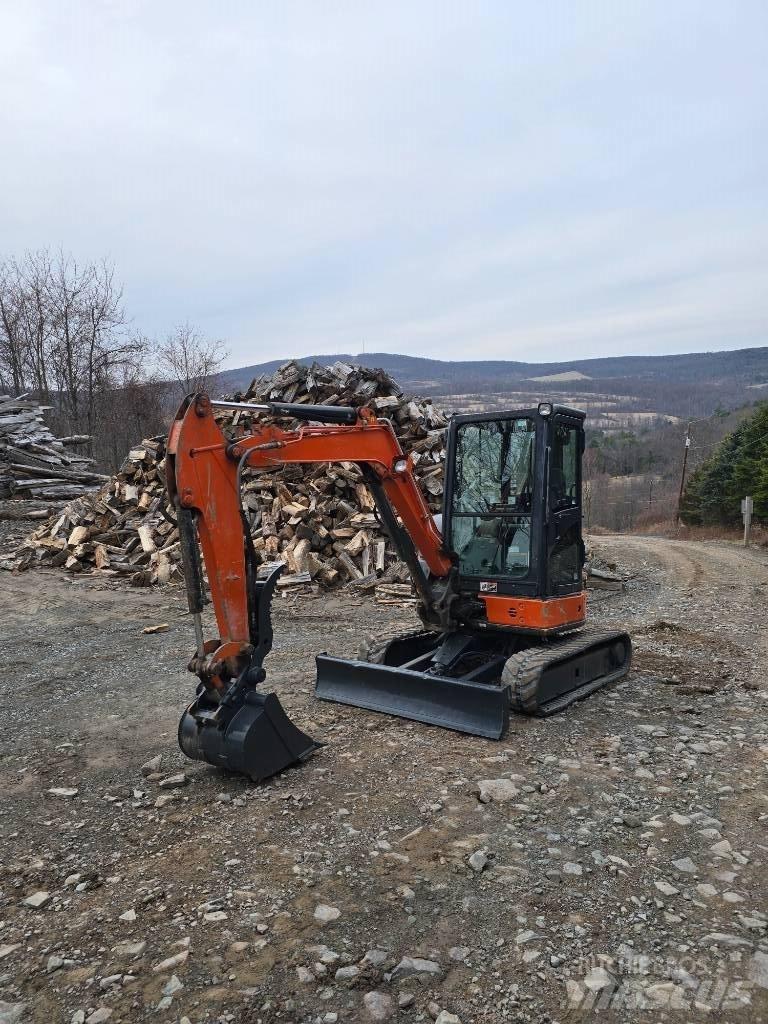 Hitachi ZX35 Minigrävare < 7t