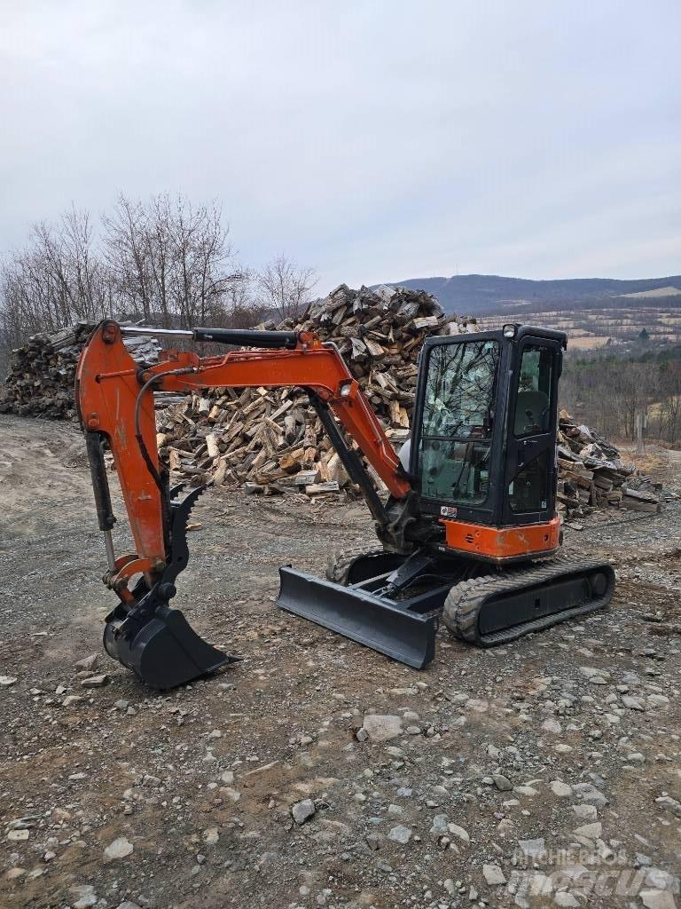 Hitachi ZX35 Minigrävare < 7t