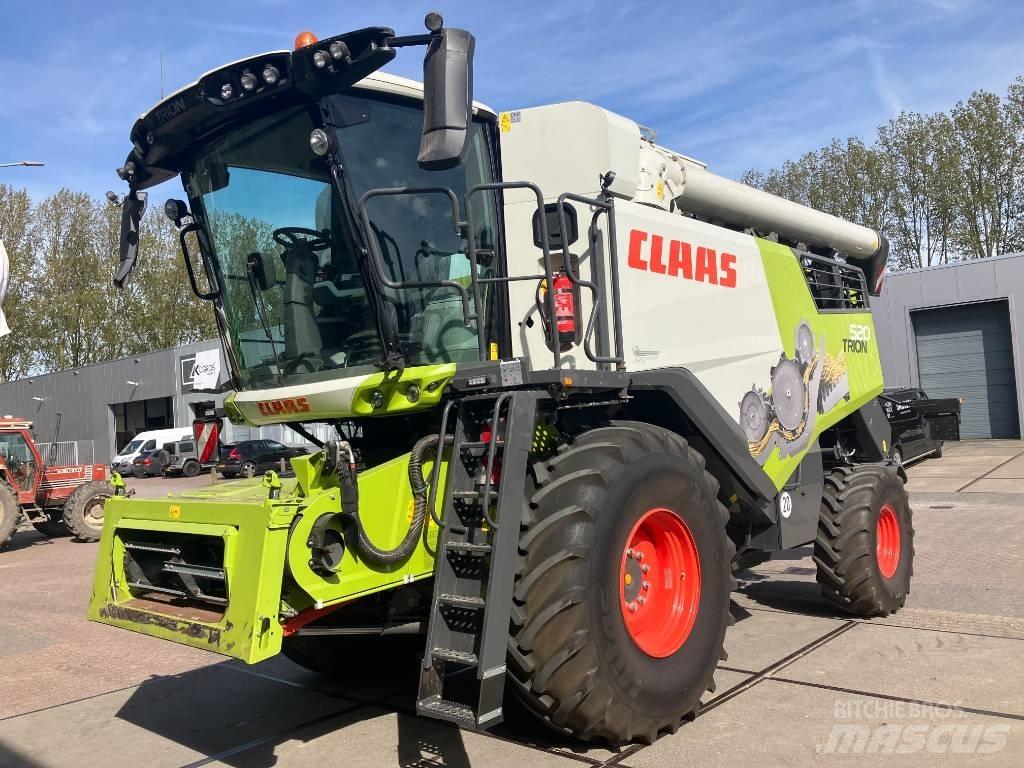 CLAAS Trion 520 Skördetröskor
