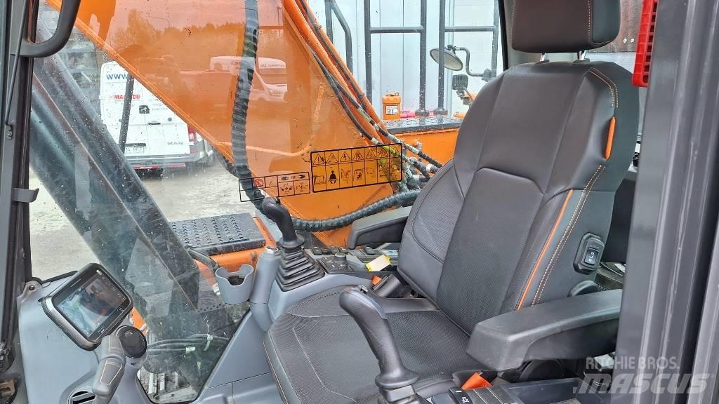 Doosan DX210LC-7 Bandgrävare