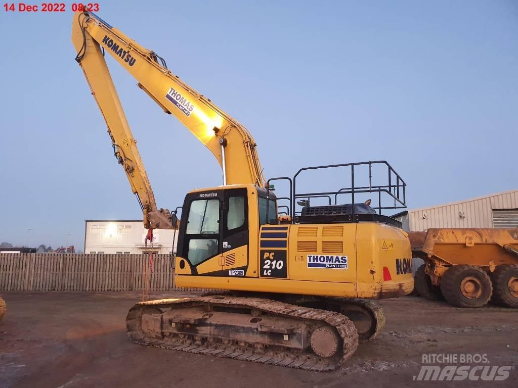 Komatsu PC210LC Grävmaskiner med lång räckvidd