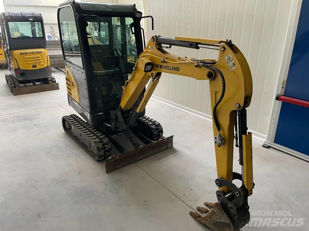 New Holland E 18 C Minigrävare < 7t