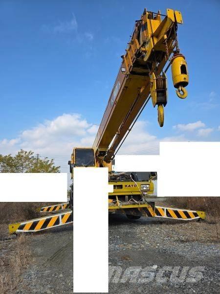 Kato KR 35 H-3 Terrängkranar (Grov terräng)