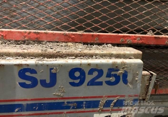 SkyJack SJ 9250 Saxliftar
