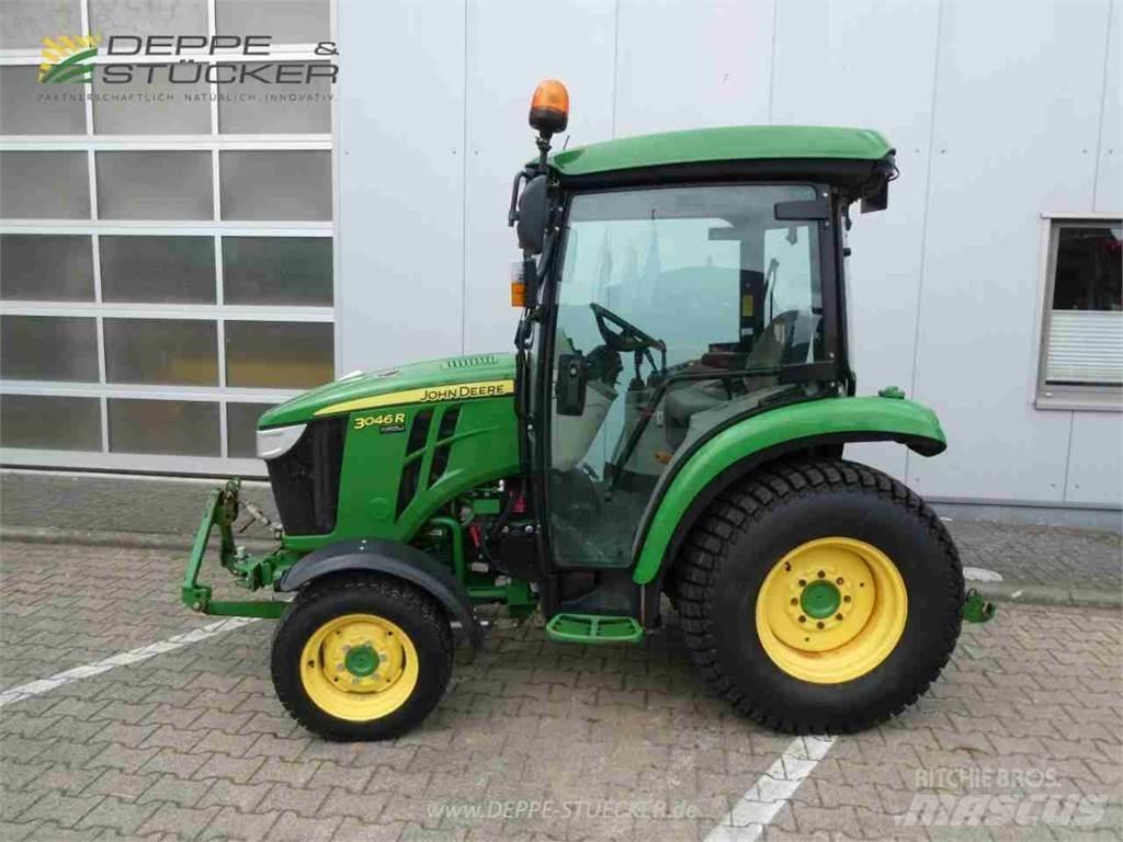 John Deere 3046R Kompakttraktorer