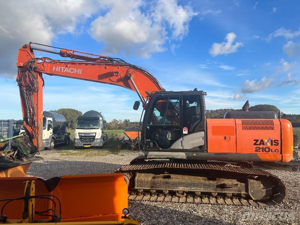 Hitachi ZX 210 Bandgrävare