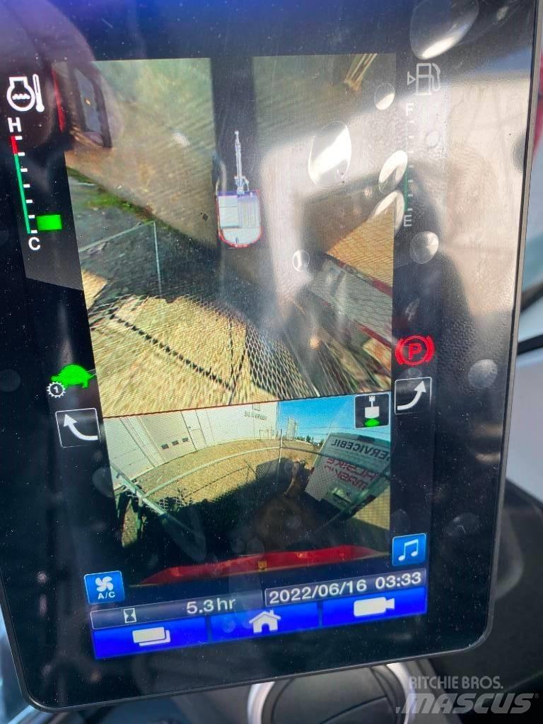 Takeuchi TB 395 W Hjulgrävare