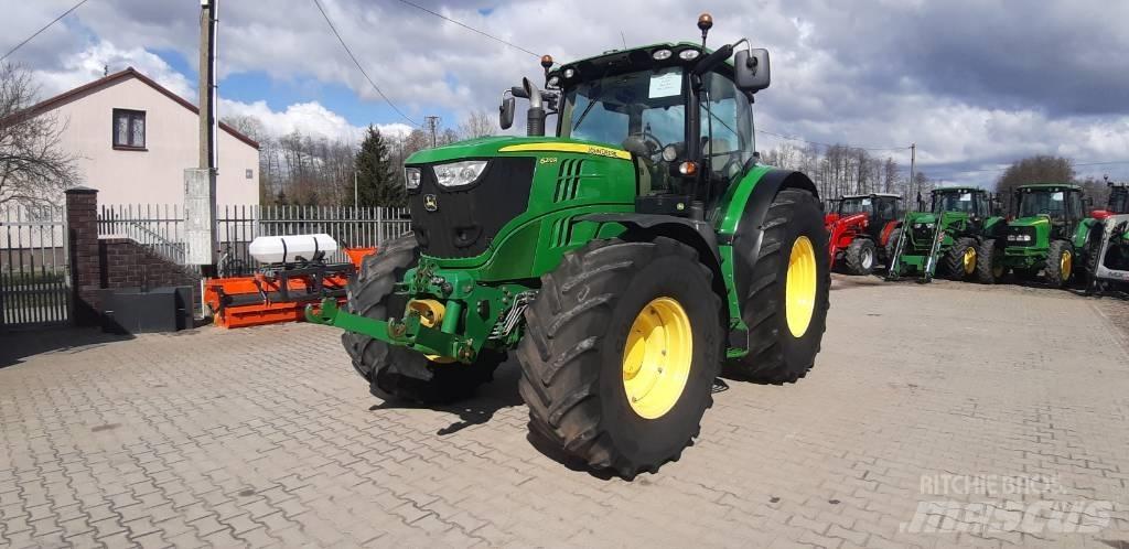 John Deere 6210 R Traktorer