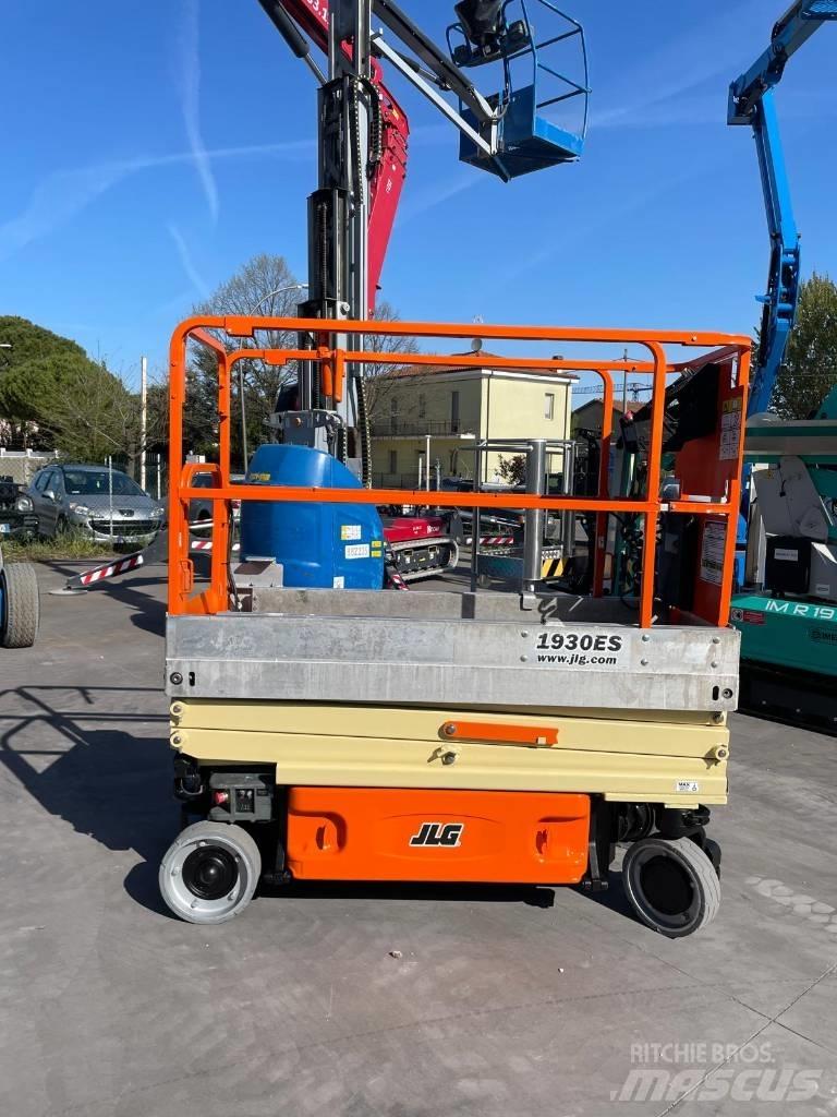 JLG 1930 ES Saxliftar
