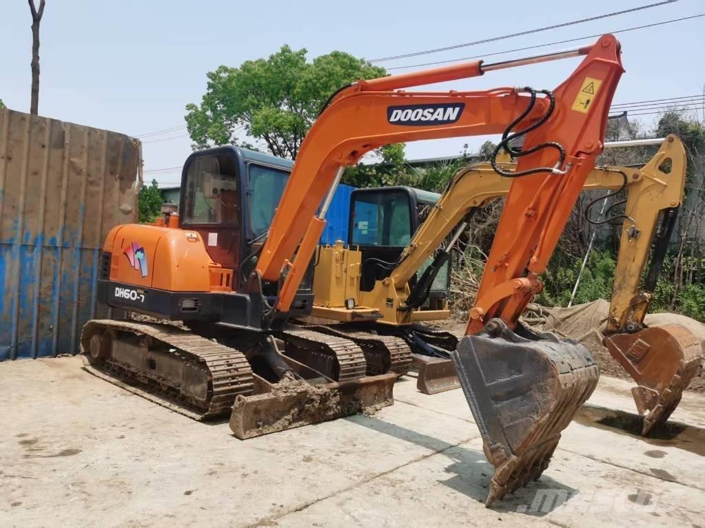 Doosan DH 60-7 Minigrävare < 7t