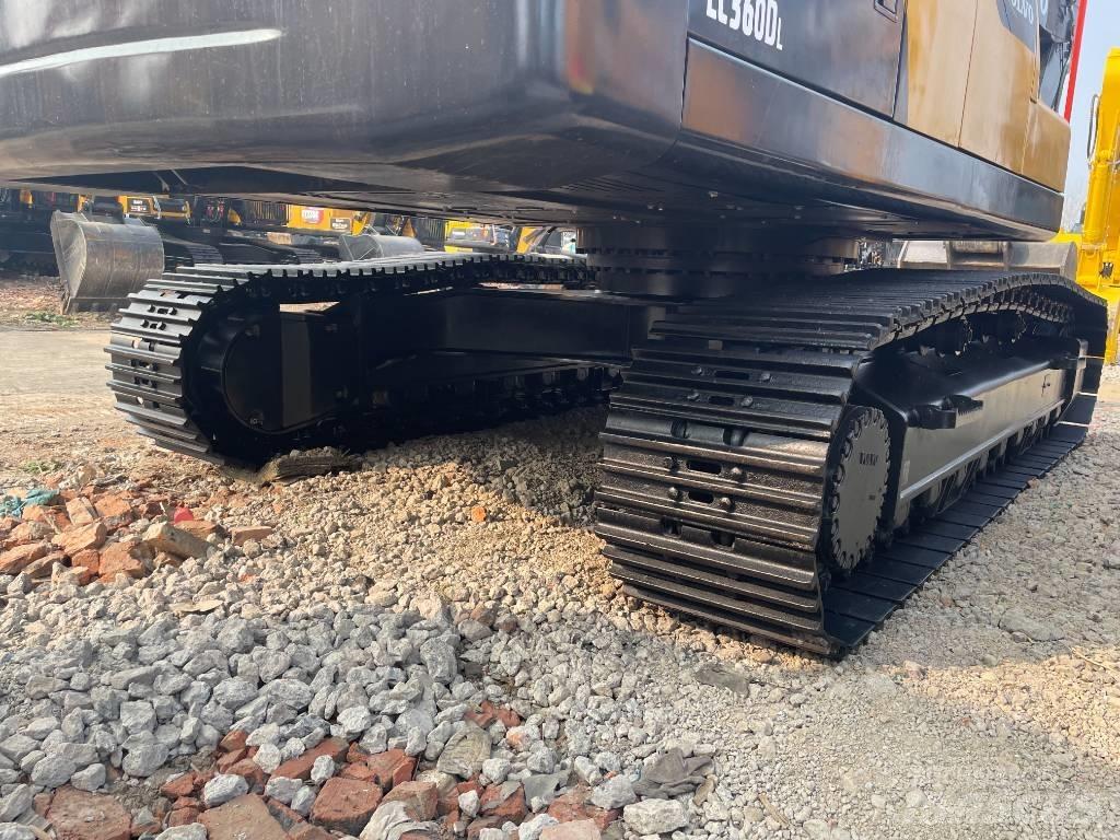 Volvo EC 360 Bandgrävare