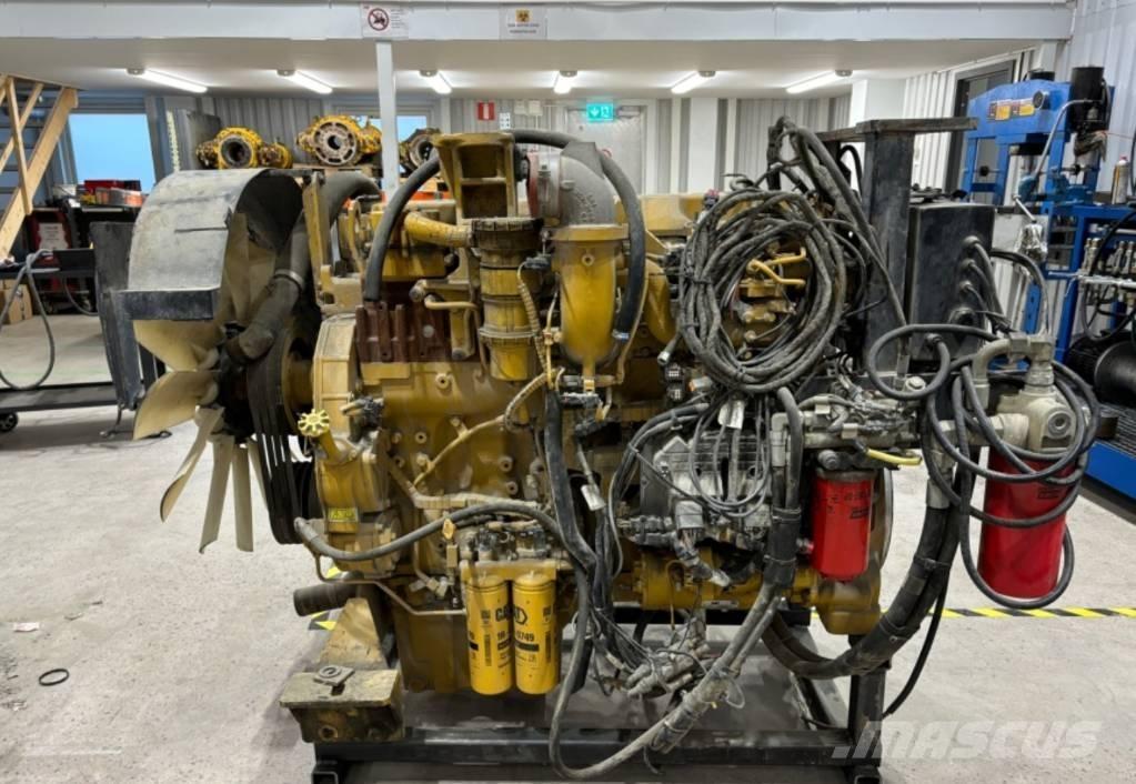 CAT 352 Motorer