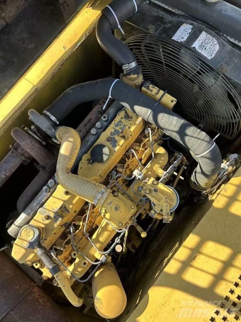 CAT 320 B L Bandgrävare