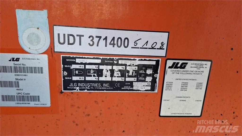 JLG 460SJ Teleskop bomliftar