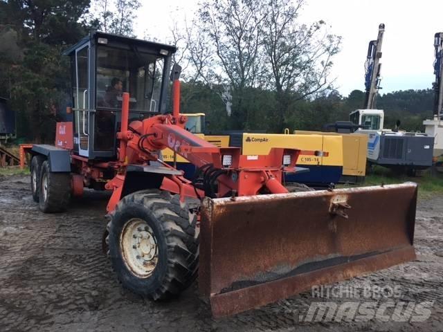 O&K F 106 A Väghyvlar