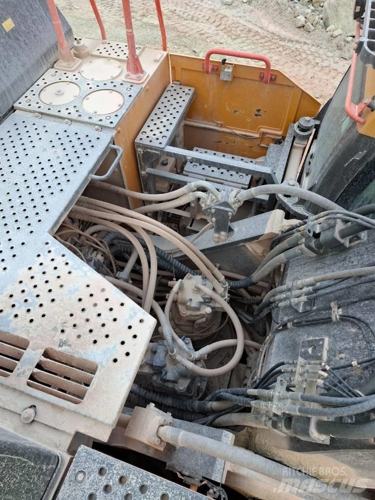 Volvo EC750EL Bandgrävare