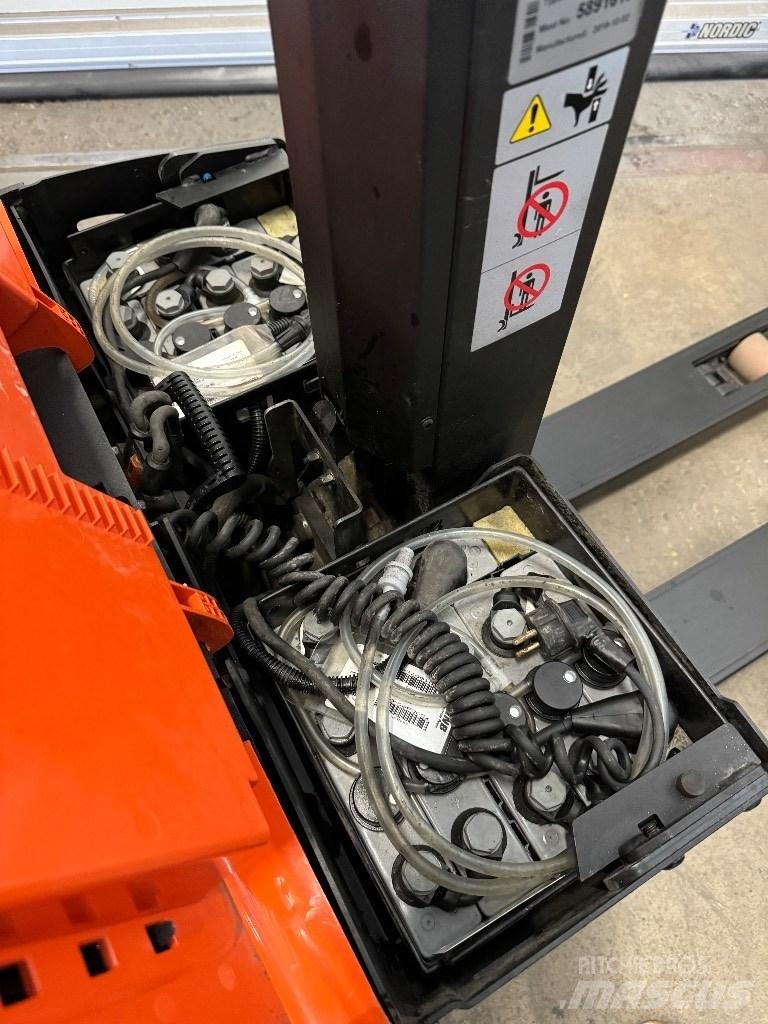 Toyota SWE080L Staplare-led