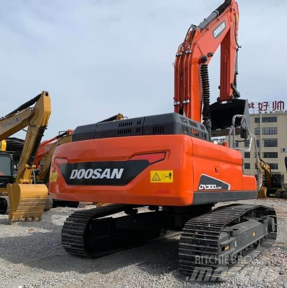 Doosan DX 300 LC-9C Bandgrävare