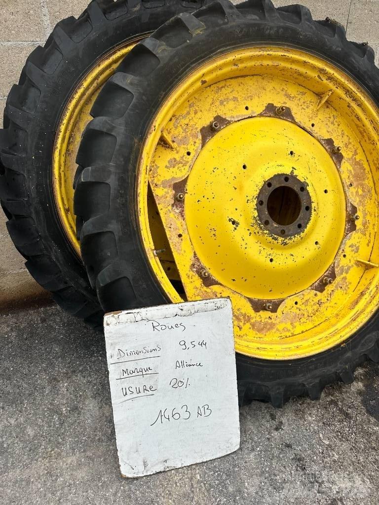Alliance 230/95R44 Däck, hjul och fälgar