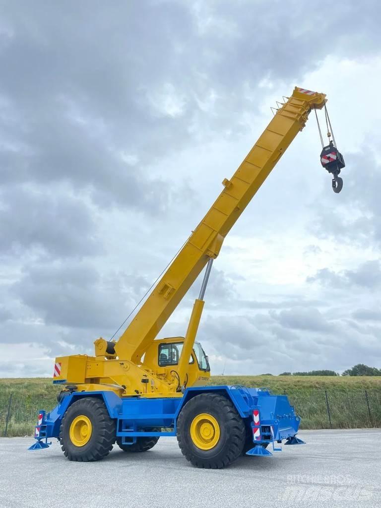 Terex RT555-1 Terrängkranar (Grov terräng)