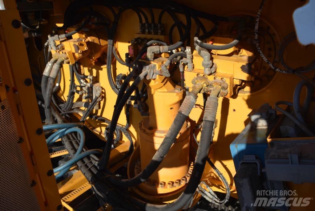 Liebherr LR 1100 Bangående Kranar