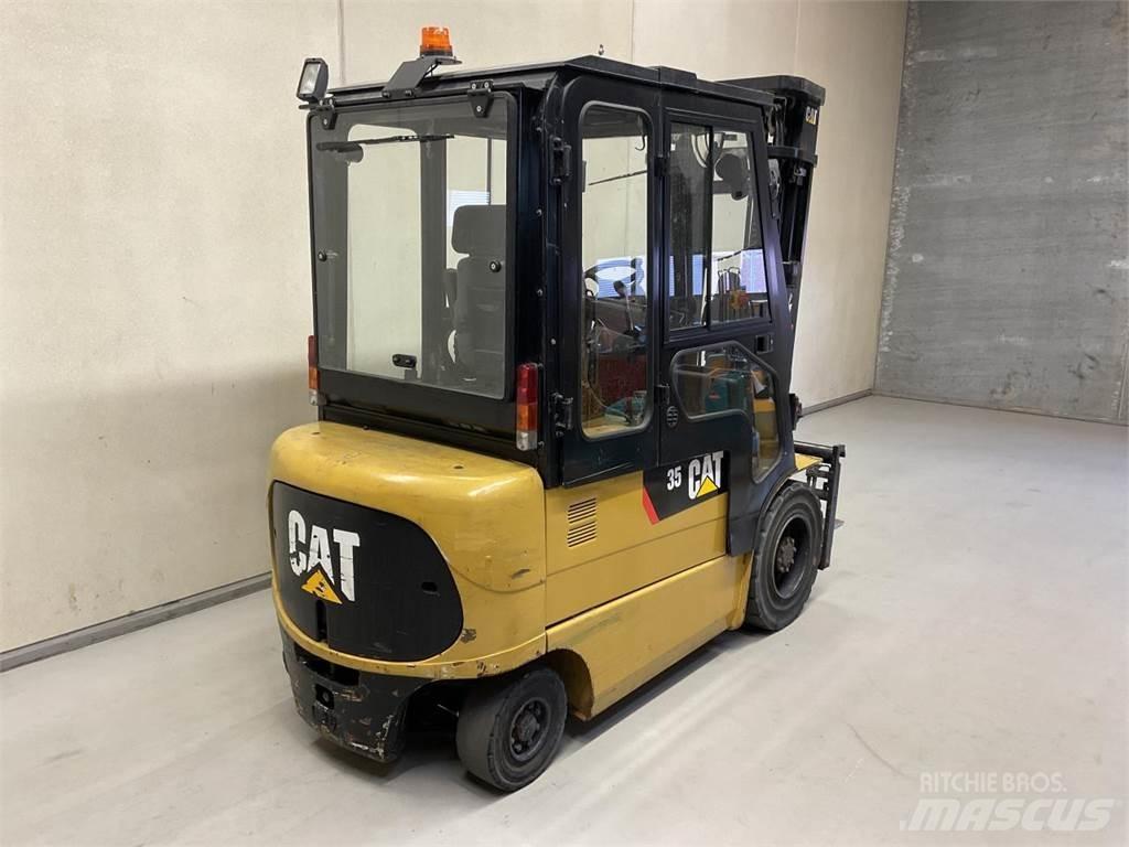CAT EP35K-PAC Elmotviktstruckar