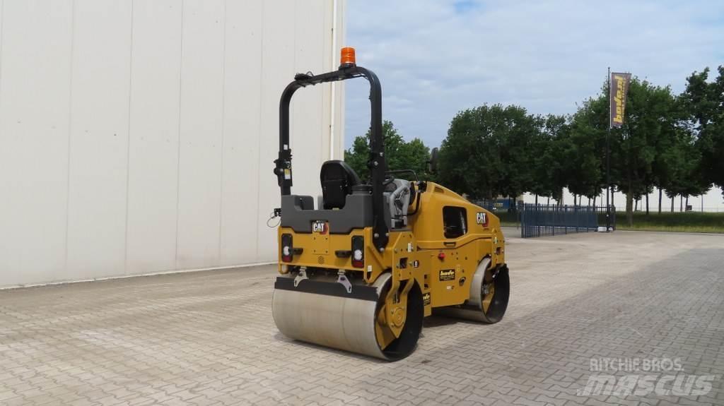 CAT CB4.0 Tvåvalsvältar