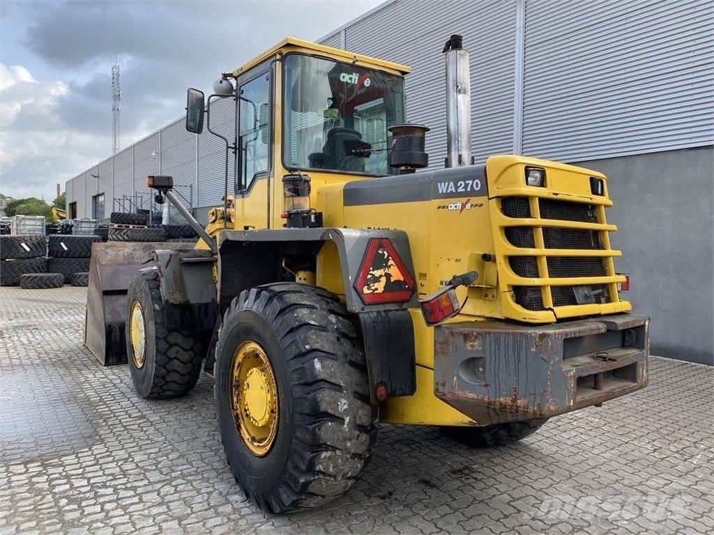 Komatsu WA270-3 Hjullastare