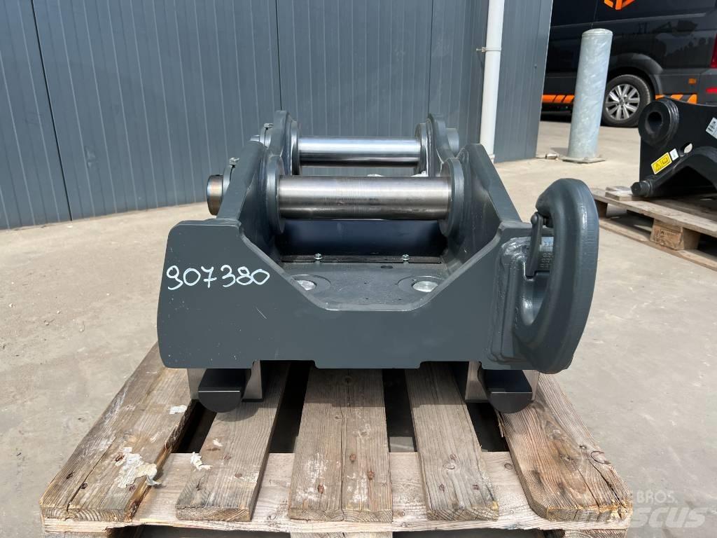 OilQuick OQ80 - 323 NG Redskapsfäste/ adaptrar