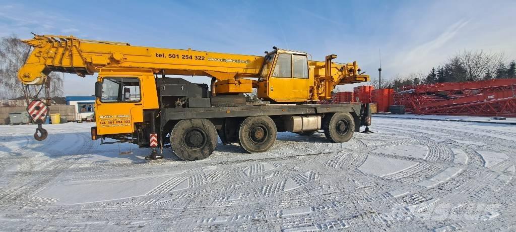 Liebherr LTM 1050 Allterrängkranar
